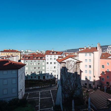 Le Finestre Boutique Apartments Terst Exteriér fotografie